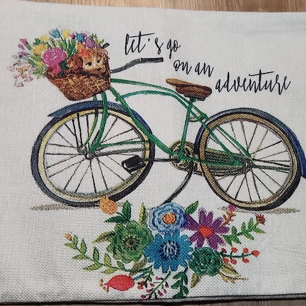 NWOT Burlap Rectangle Garden Bike Accent Pillow Covers